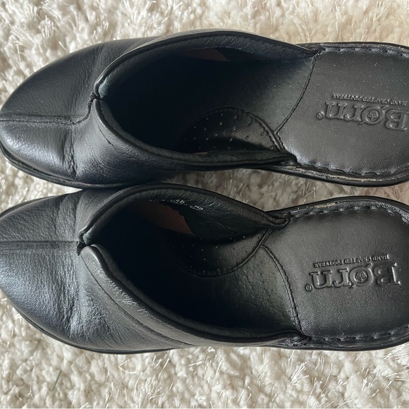 Born Clogs - Picture 4 of 7
